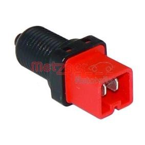 Köp Bromsljuskontakt av METZGER 0911050 till det låga priset 114,49&nbsp;kr