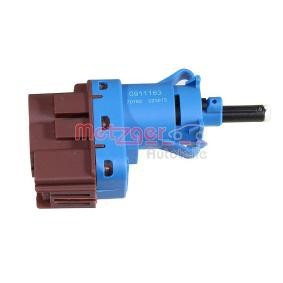 Köp Bromsljuskontakt av METZGER 0911163 till det låga priset 240,98&nbsp;kr