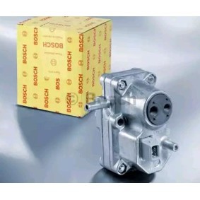 BOSCH 0 438 140 065 Leerlaufregler MERCEDES-BENZ