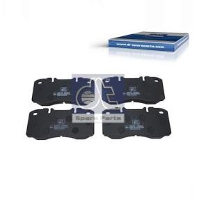 Comprar Juego de pastillas de freno de DT Spare Parts 7.92600 a bajo precio de 88,29&nbsp;&euro;