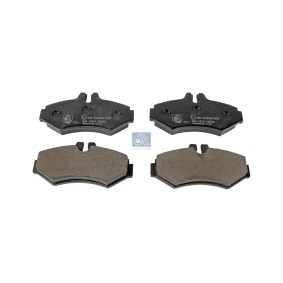 Comprar Juego de pastillas de freno de DT Spare Parts 4.91905 a bajo precio de 47,43&nbsp;&euro;