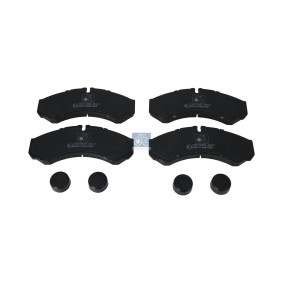 Comprar Juego de pastillas de freno de DT Spare Parts 7.92616 a bajo precio de 69,22&nbsp;&euro;