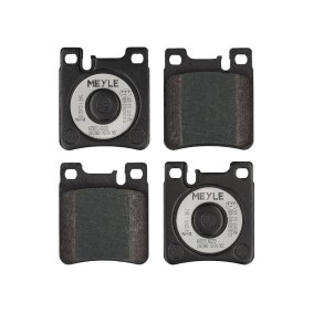 Bremsbeläge 025 213 0515/PD für C-Klasse Sportcoupe (CL203) für CHF 28.29