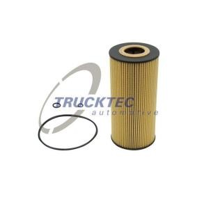 Köp Oljefilter av TRUCKTEC AUTOMOTIVE 02.18.033 till det låga priset 129,64&nbsp;kr